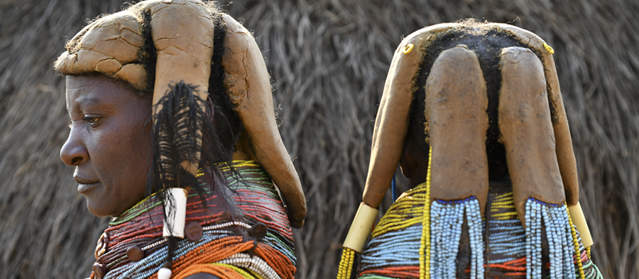 Un viaje tribal por Angola - Joan Riera Un viaje tribal por Angola - Joan Riera